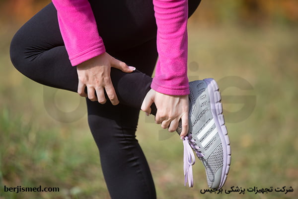 نوشیدن آب؛ ساده ترین روش درمان پا درد از زانو به پایین