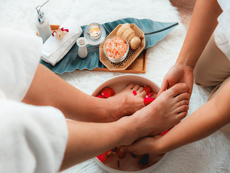 تاریخچه و اصول رفلکسولوژی پا