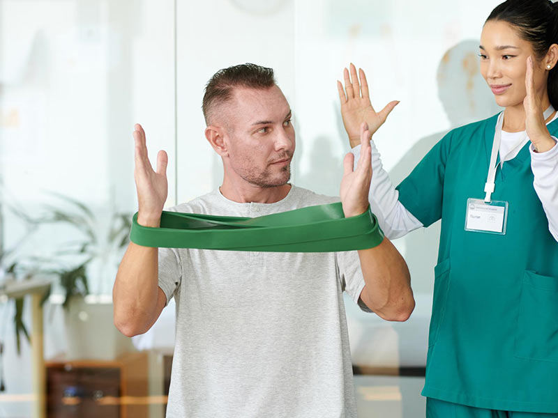 نزدیک بودن به محل سکونت فیزیوتراپ چه کمکی به نحوه انتخاب شما می‌کند