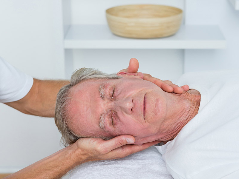 افزایش گردش خون در پوست صورت با فیزیوتراپی