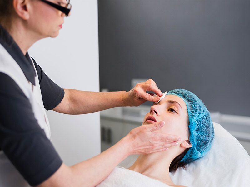 تاثیر فیزیوتراپی بر جوانسازی صورت